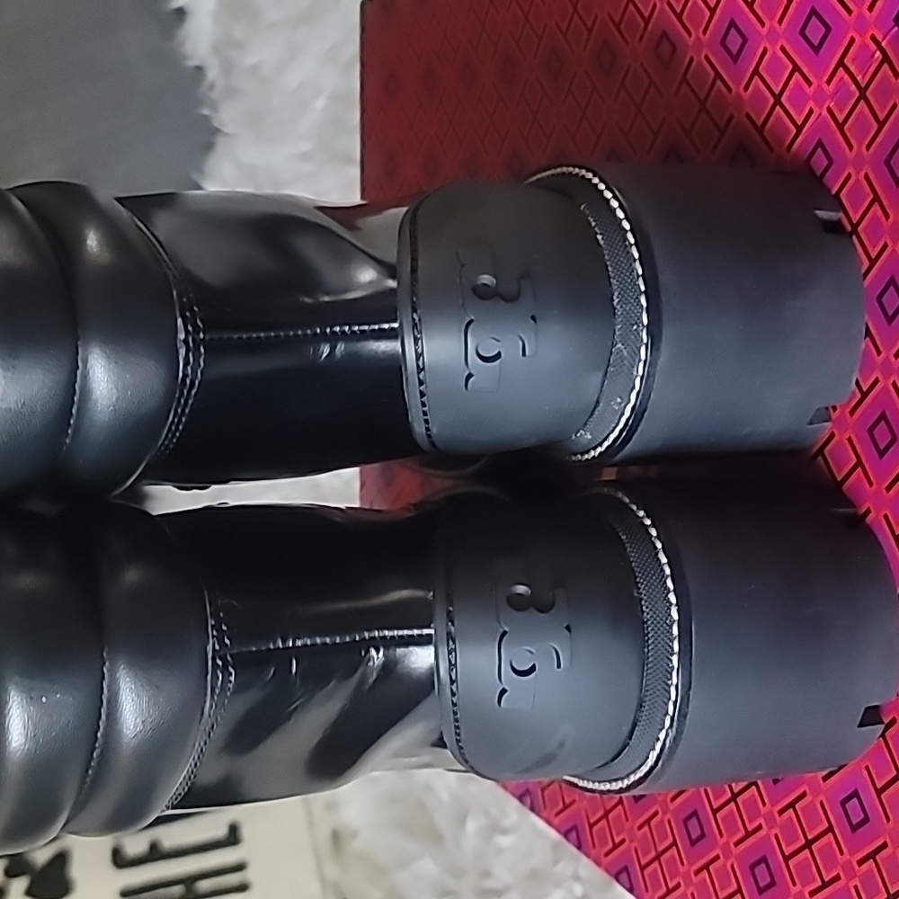 💣 TORY BURCH💣Black Leather Combat Lug Boots - Picture 3 of 15